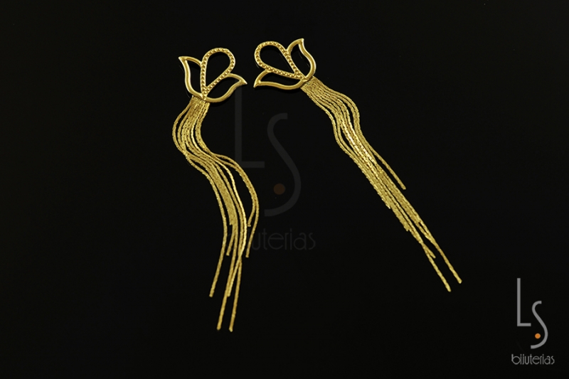 BR008368	BRINCO FLOR DE LÓTUS C/ CORRENTES